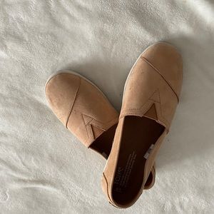 Toms slide on shoes - camel
